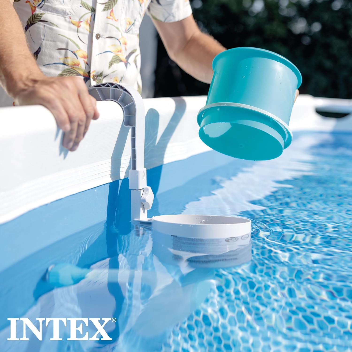Deluxe Wall-Mounted Pool Surface Automatic Skimmer 800 GPH+ Blue