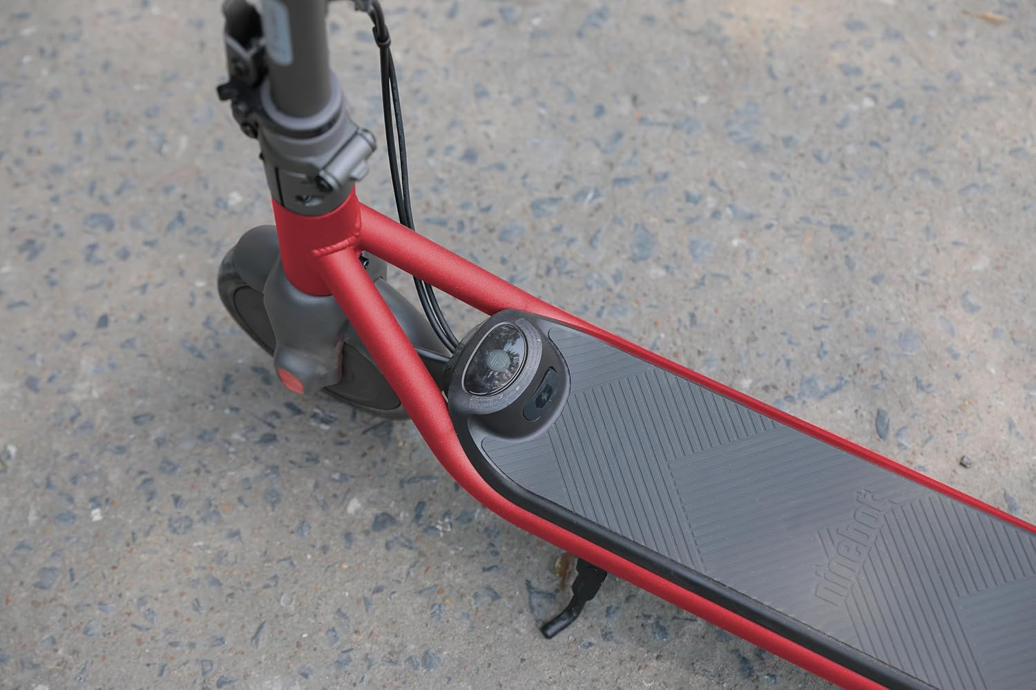 Electric Scooter Lightweight 10.6kg Rubber Wheels 2 Units